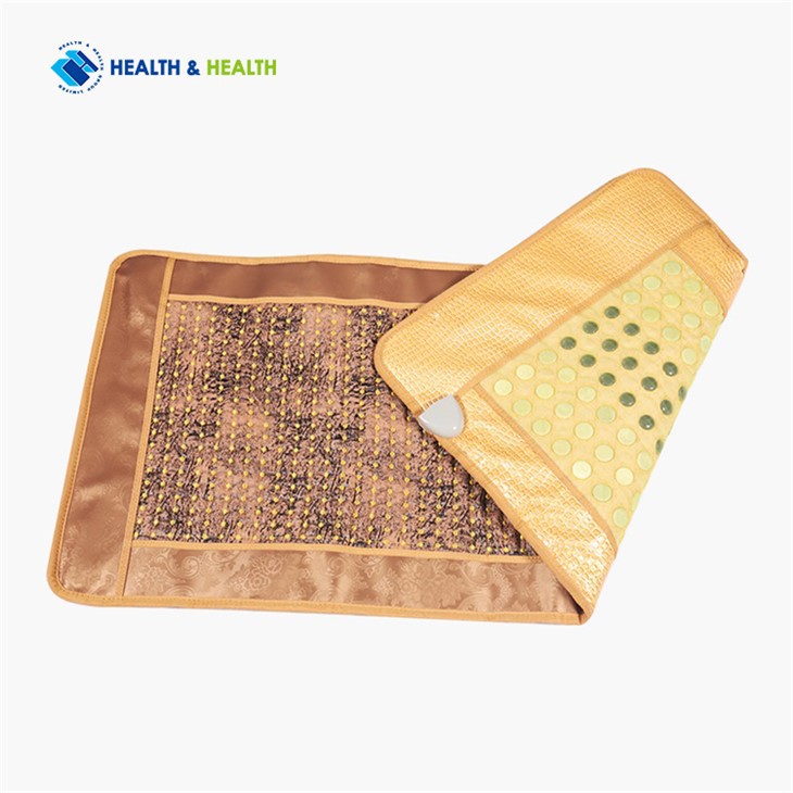 Cua sov jade daim txaj